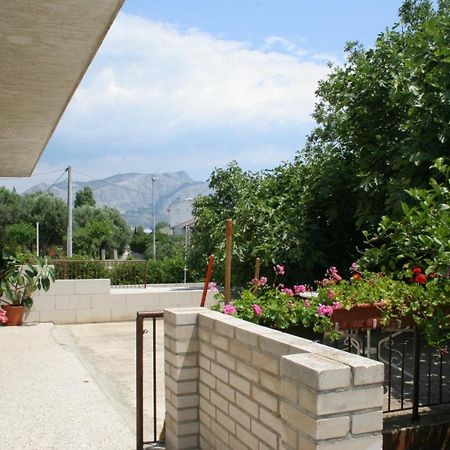 Apartments By The Sea Duce, Omis - 2731 Dugi Rat Exterior photo